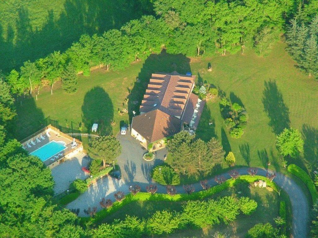 Hotel Le Clos Roussillon Pres De Sarlat Вітрак Екстер'єр фото