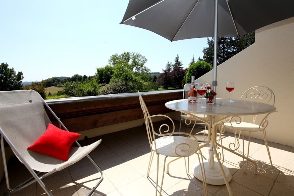 Hotel Le Clos Roussillon Pres De Sarlat Вітрак Екстер'єр фото
